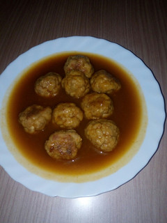 Una foto de Albóndigas en salsa Teriyaki y toque de canela
