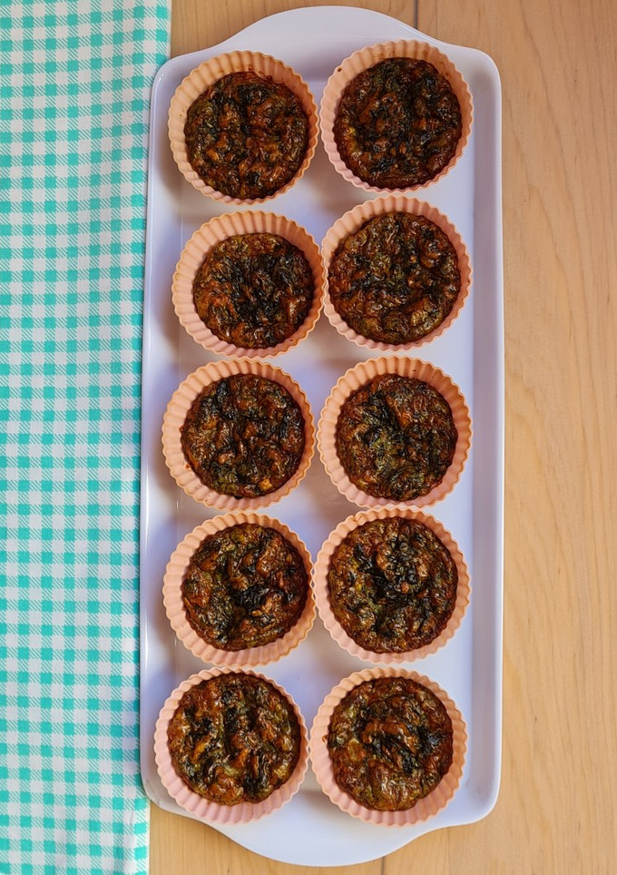 Una foto de Muffins de espinaca sin harina