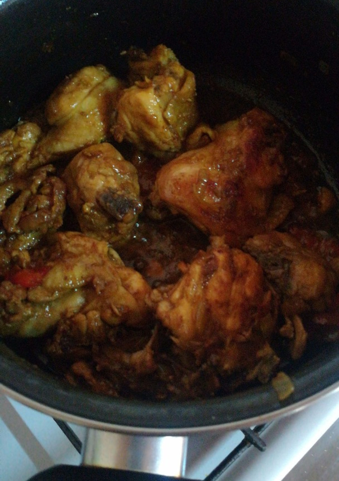 Una foto de Pollo al curry