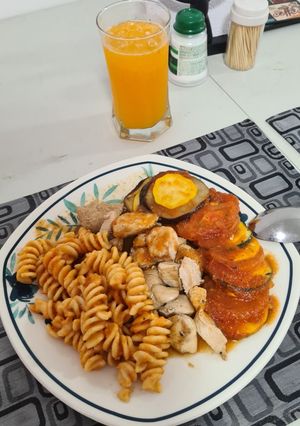 Una foto de Sudado de pollo