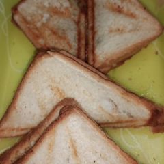 A picture of Potato Sandwich.