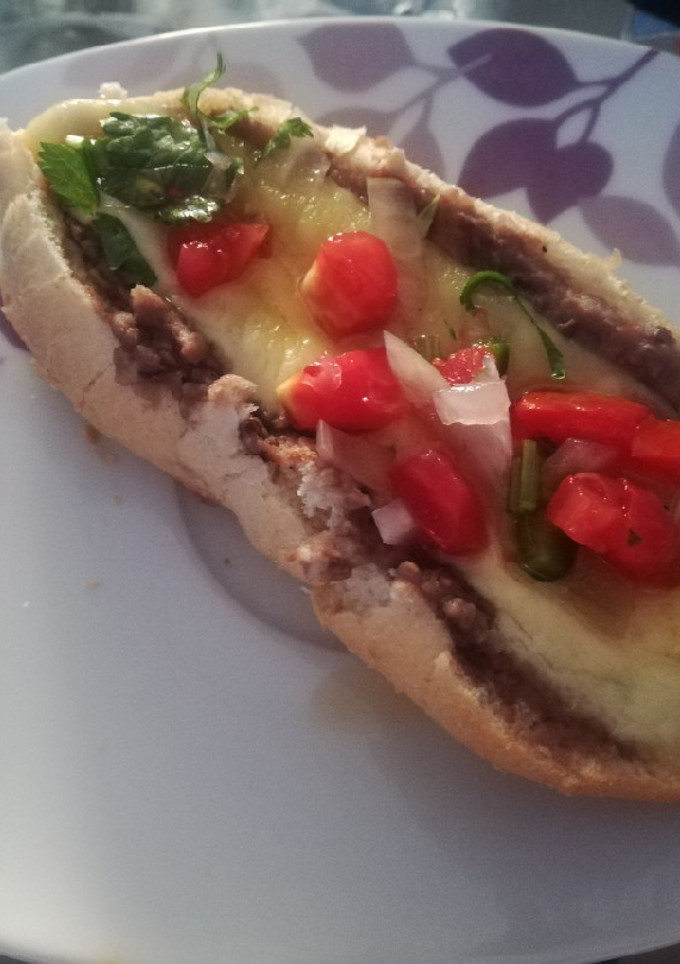 Una foto de Mollete para desayunito 🤤