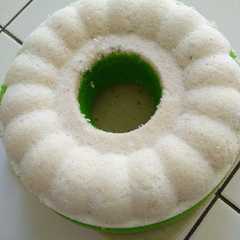 รูปของ Bolu Putu Ayu