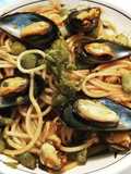 Spaghetti cozze e asparagi