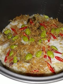 Foto resep Nasi Liwet Ricecooker