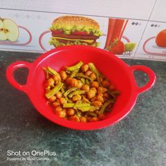 A picture of Gawar Vadi vegetable.