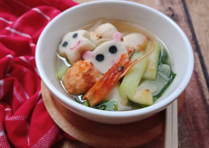 Sup aneka bakso seafood foto resep utama