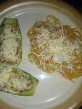 Calabacitas rellenas de atún a la mexicana