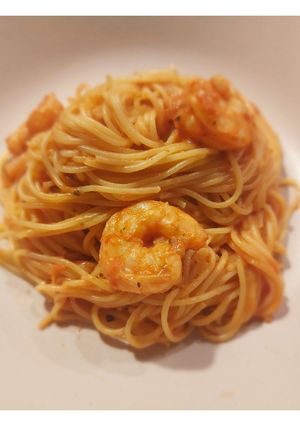 Une photo de Pâte aux scampis à la crème de tomate