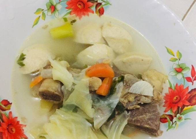 Resep Sayur Sop Tulang Sapi Dan Bakso Oleh Ecaaaaaa Cookpad