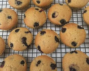 Popular Cuisine Blueberry Muffins Home Style