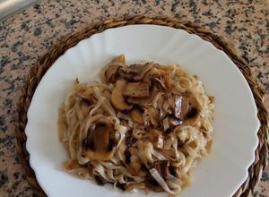 Foto principal de Noodles con champiñón