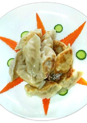 香煎餃子【乙級料理食譜】 的食譜成品照片