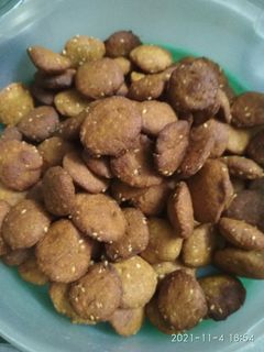 બાજરી ના વડા (Bajri Vada Recipe In Gujarati) રેસીપી મુખ્ય ફોટો