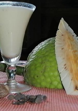 Una foto de Atol de fruta de pan con leche de coco 🥥