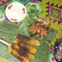 รูปของ Sate Ayam Dan Jagung Bakar