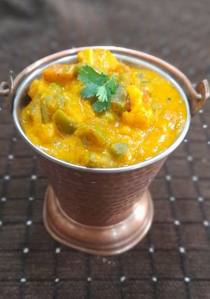 A picture of Mixed Veg Curry - No Onion No Garlic.