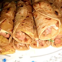 A picture of Creamy chicken roll😊.