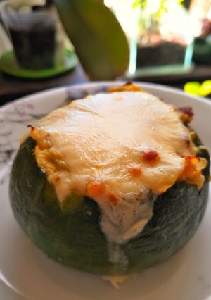 Una foto de Zapallitos verdes rellenos 🍞🧀
