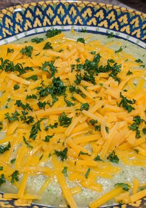A picture of Broccoli & Cheese Potato Soup.