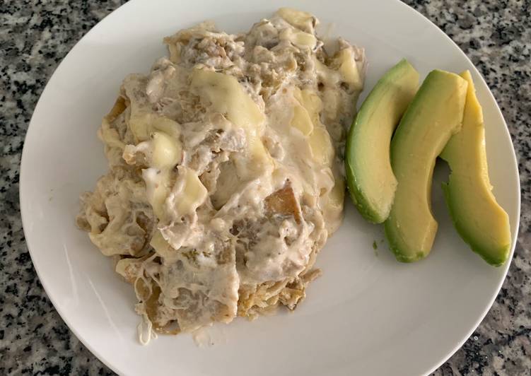 Chilaquiles con pollo