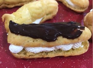 Una foto de Mini eclairs