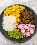 Poke de atún (ensalada hawaiana)