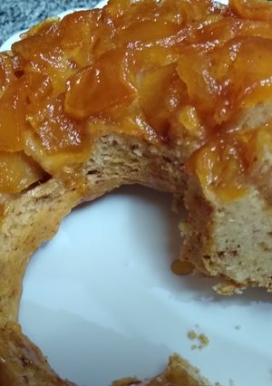 Una foto de Torta invertida de manzanas