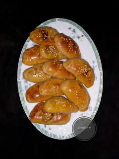 عکسی از دستور پیراشکی گوشت در فر