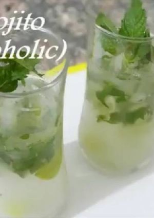 A picture of Lemon Mojito Non Alcoholic Drink.