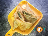 Cheesy Beef Samosa