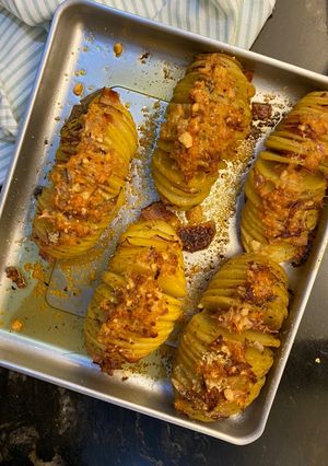 Una foto de Papas hasselback con tocino con Thermomix
