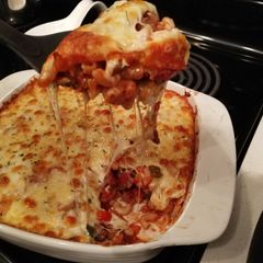 A picture of Italian mac'a'role.