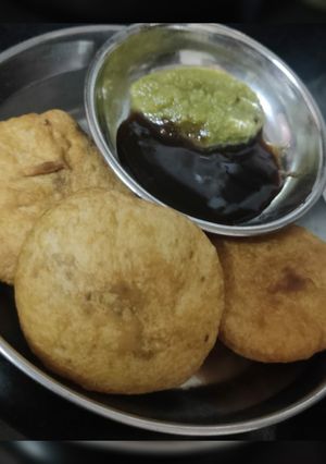 A picture of Khasta Moong Dal Kachori😋😋.