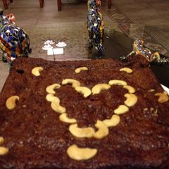 A picture of Carrot and Dates cake.