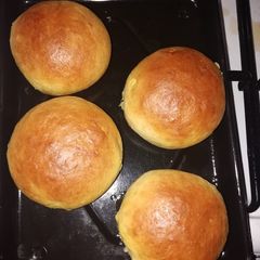 A picture of Bread rolls.
