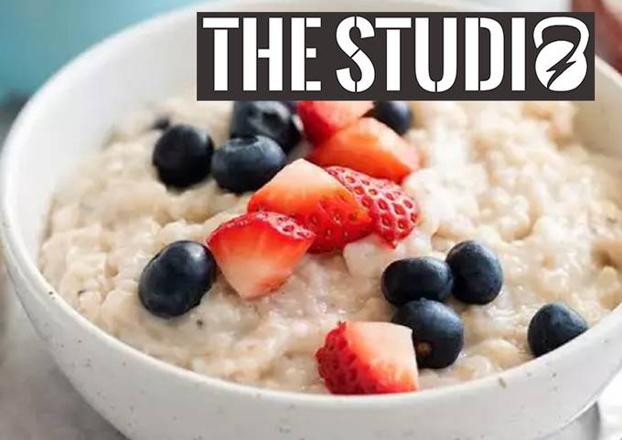 Step-by-Step Guide to Make Super Quick Homemade 1. (BREAKFAST) Protein Oats