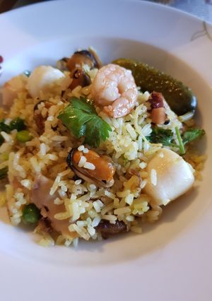 Hình của món Paella (Cơm Chiên Tây Ban Nha).