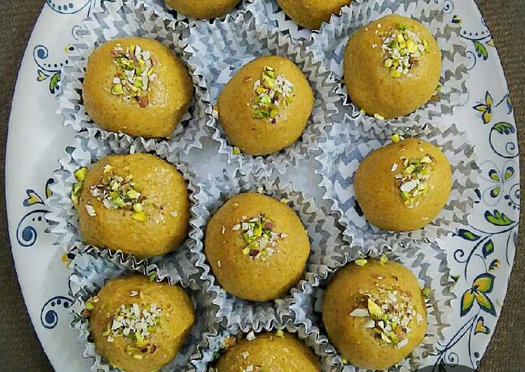 Recipe of Perfect Besan ke laddu