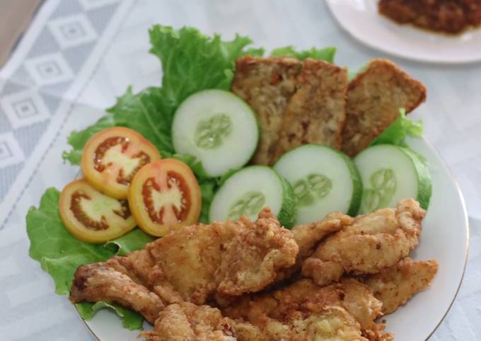 Dada Ayam Goreng Tepung