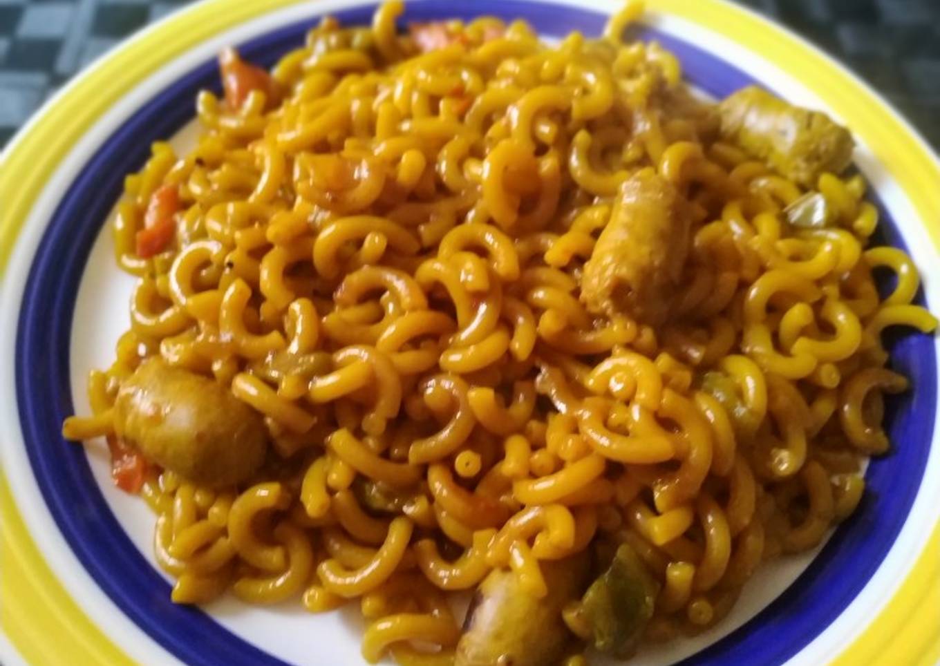 Fideuá de longaniza
