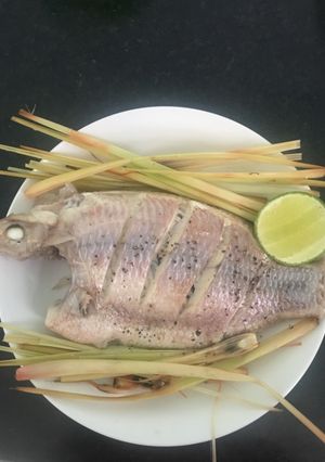 Hình của món Cá điêu hồng hấp muối.