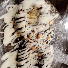 A picture of Chocolate hazelnut doughnuts.