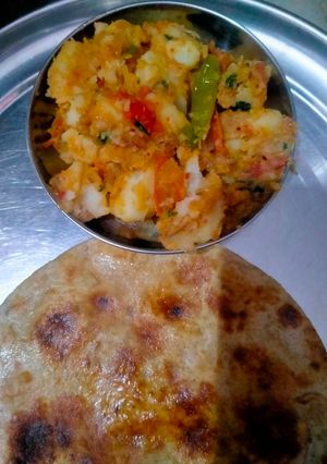 सूखे आलू टमाटर (sukhe aloo tamatar recipe in Hindi) रेसिपी मुख्य फोटो