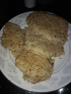 Una foto de Croquetas de arroz, súper fácil, económico y delicioso !