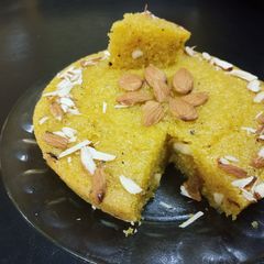 A picture of Suji Mango Cake.