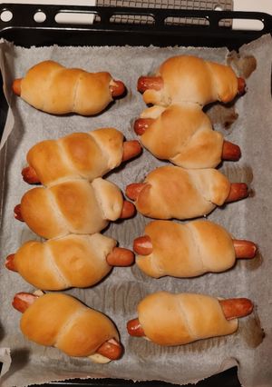 A picture of Sausage milk bun.