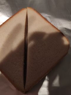 Una foto de Sandwich ensalada de atún