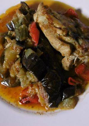 A picture of Tempting Oven Baked Chicken & Aubergines (Kotopoulo me Melitzanes sto fourno).