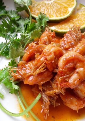 Hình của món Tôm sú sốt cam đậm đà.
